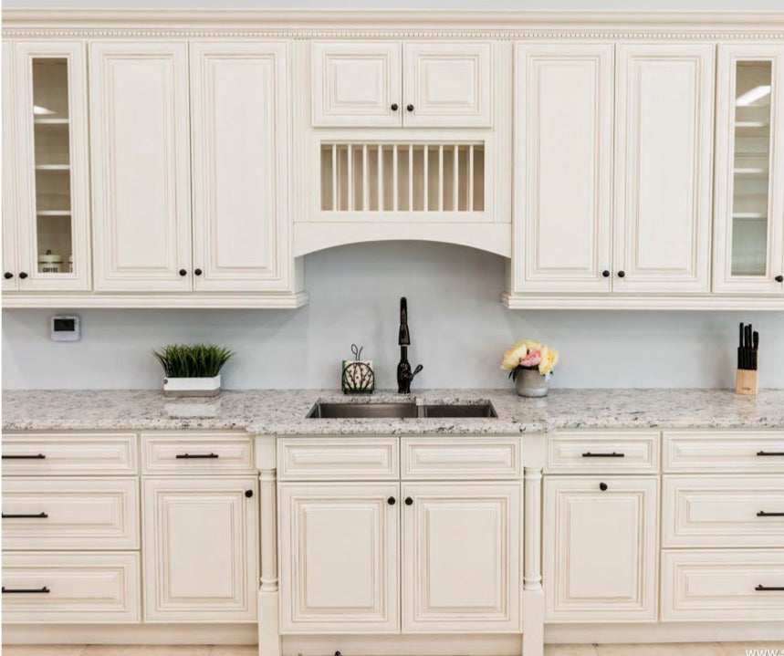 Charleston white kitchen